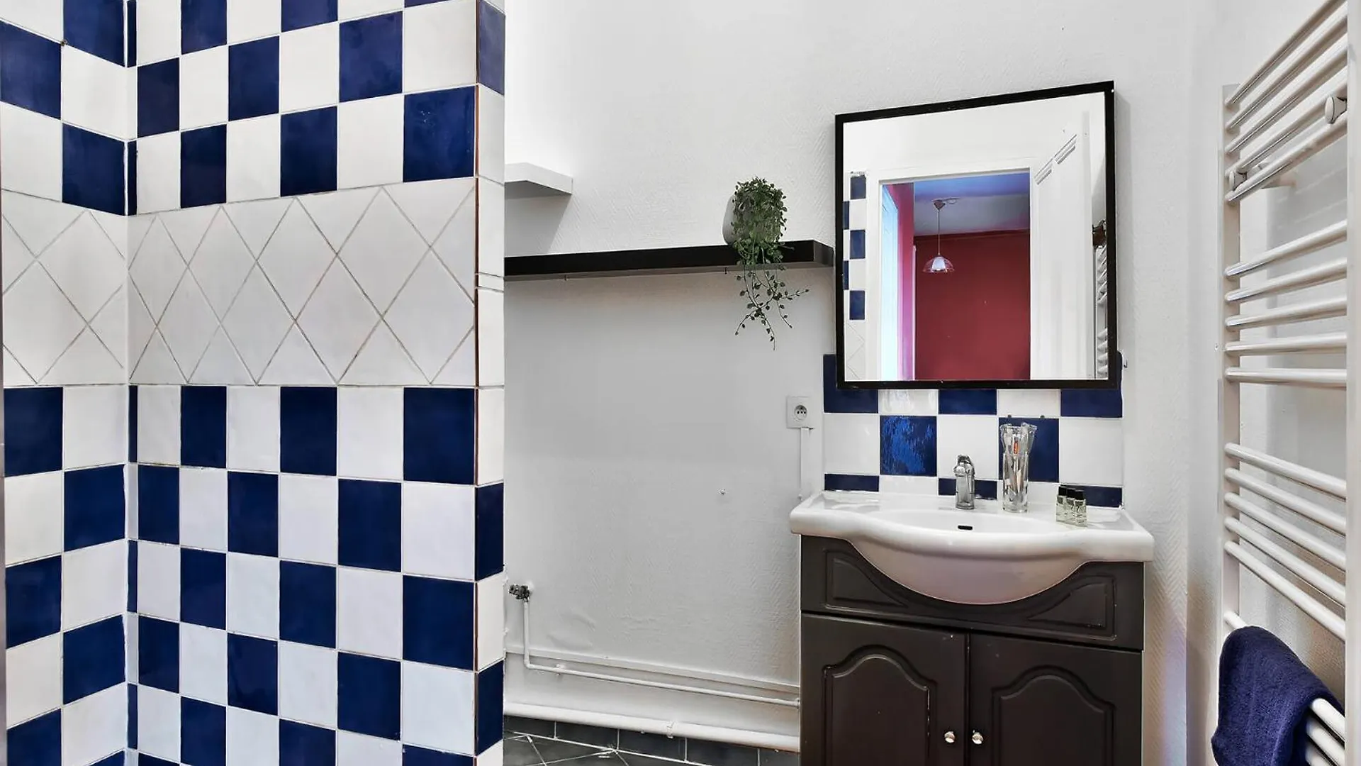 Le Classic Chic - 20Min De Lyon, Balcon Ensoleille Saint-Fons France