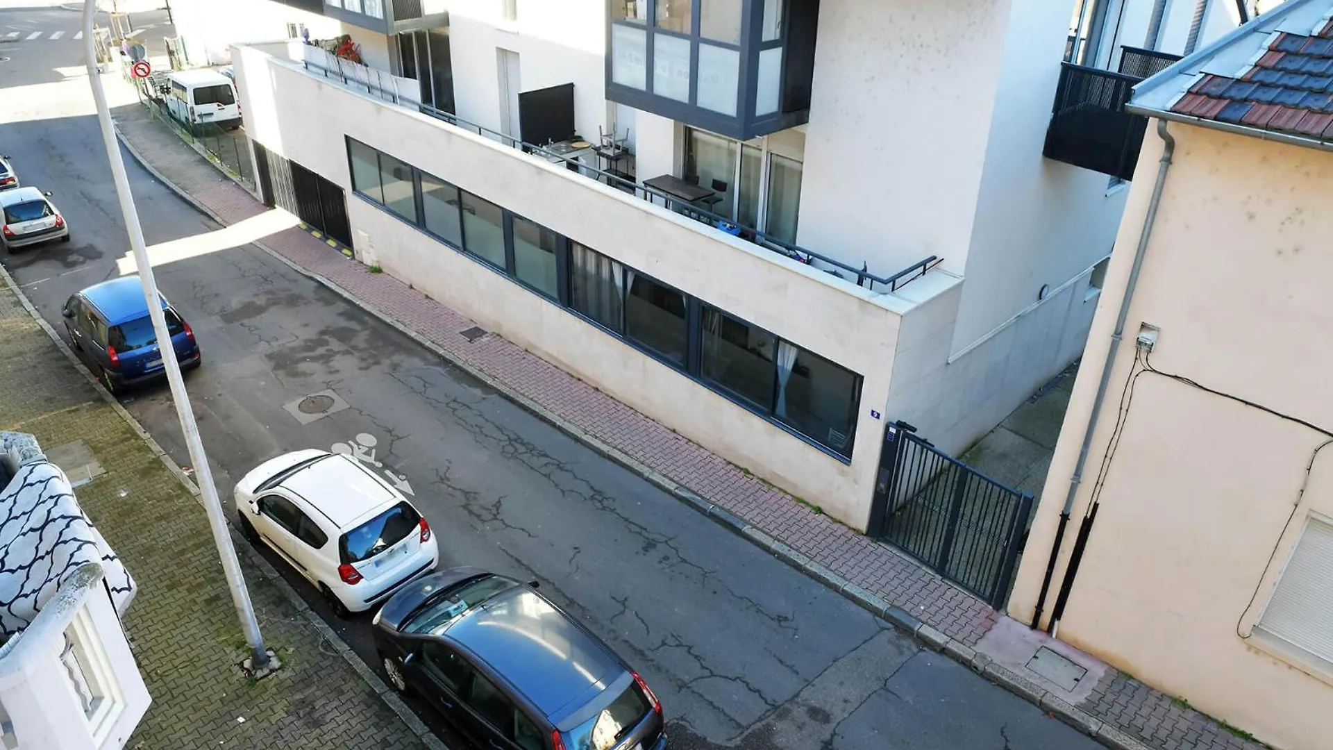 Le Classic Chic - 20Min De Lyon, Balcon Ensoleille Saint-Fons